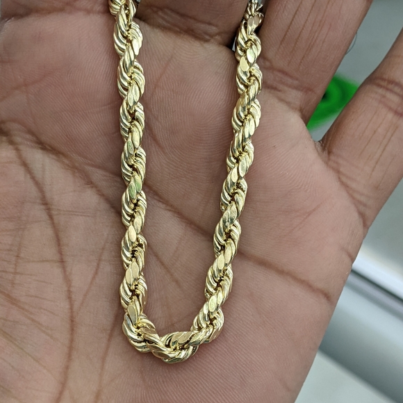 10kt Real Gold Rope Bracelet - Picture 4 of 8